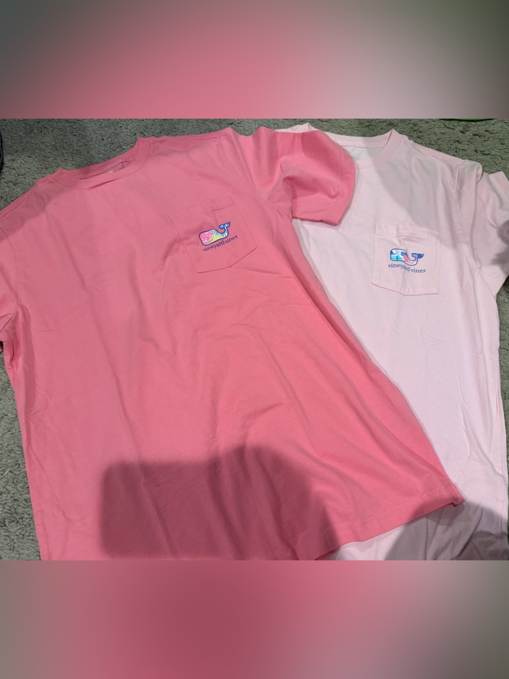 2 Vineyard Vines Crew Pocket Tee in Vibrant Pink